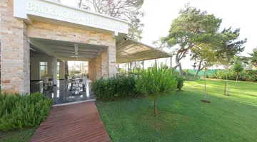JUJU PREMIER PALACE