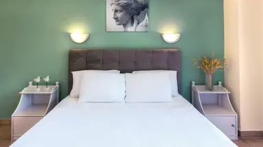 Julia Hotel