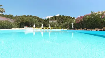 Julia Hotel
