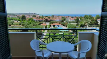 Julia Hotel