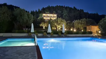 Julia Hotel
