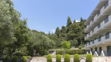 Julia Hotel
