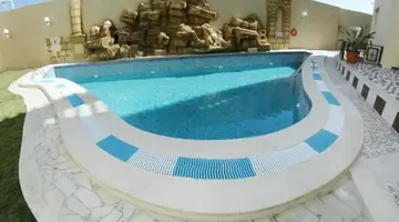 Julius Hotel