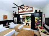 Jungle Aqua Park by Neverland ****