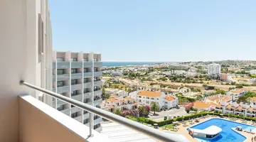 Jupiter Albufeira Hotel - Family and Fun