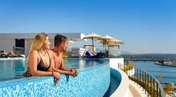 Jupiter Marina - Couples & Spa