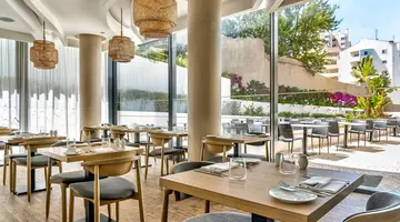 Jupiter Marina - Couples & Spa