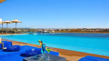 Jupiter Marina - Couples & Spa