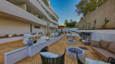Jupiter Marina Hotel