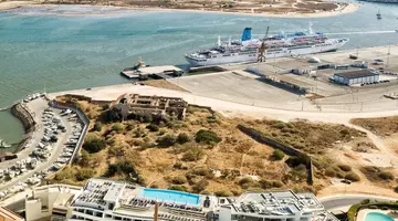 Jupiter Marina Hotel