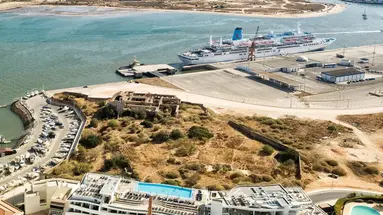 Jupiter Marina Hotel