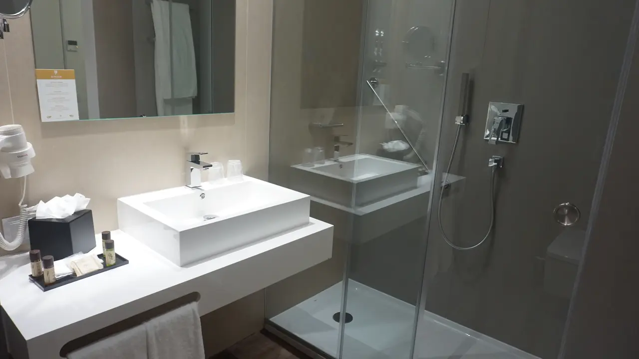 Jupiter Marina Hotel