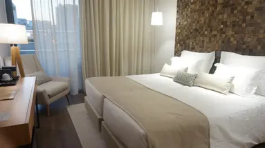 Jupiter Marina Hotel