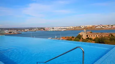 Jupiter Marina Hotel