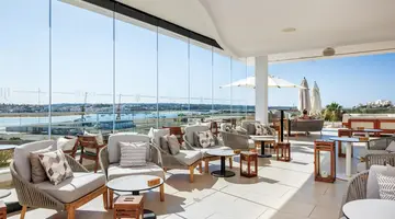 Jupiter Marina Hotel