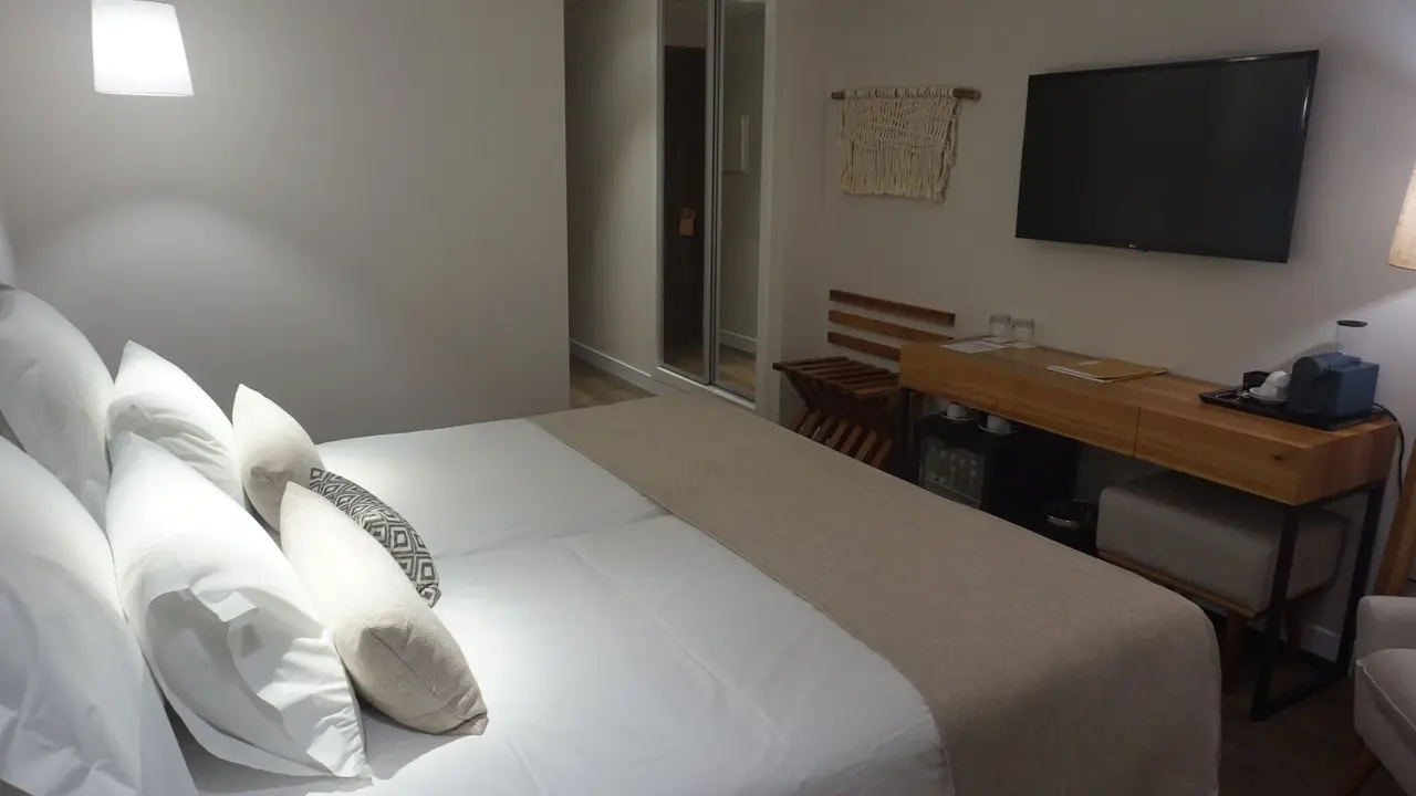 Jupiter Marina Hotel