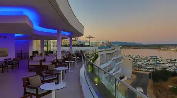 Jupiter Marina Hotel