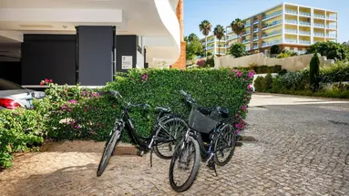 Jupiter Marina Hotel