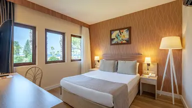 JUSTINIANO CLUB PARK CONTI