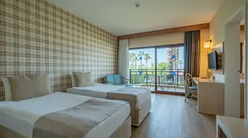 JUSTINIANO CLUB PARK CONTI