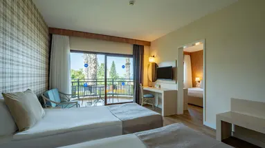 JUSTINIANO CLUB PARK CONTI