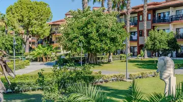JUSTINIANO CLUB PARK CONTI