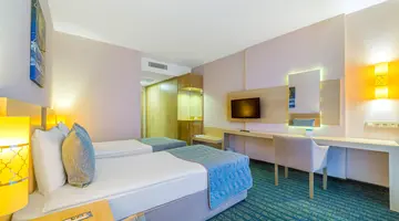 JUSTINIANO CLUB PARK CONTI