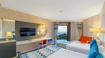 JUSTINIANO CLUB PARK CONTI