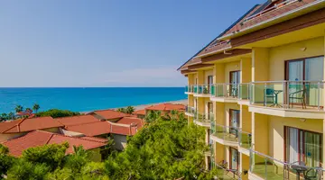 JUSTINIANO CLUB PARK CONTI