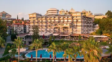 JUSTINIANO DE LUXE RESORT