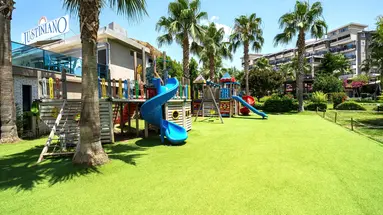 JUSTINIANO DE LUXE RESORT