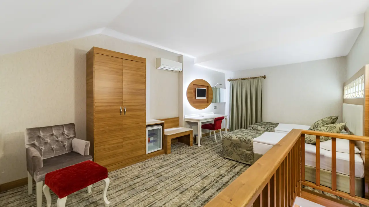 JUSTINIANO DE LUXE RESORT