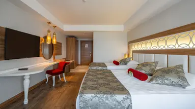 JUSTINIANO DE LUXE RESORT