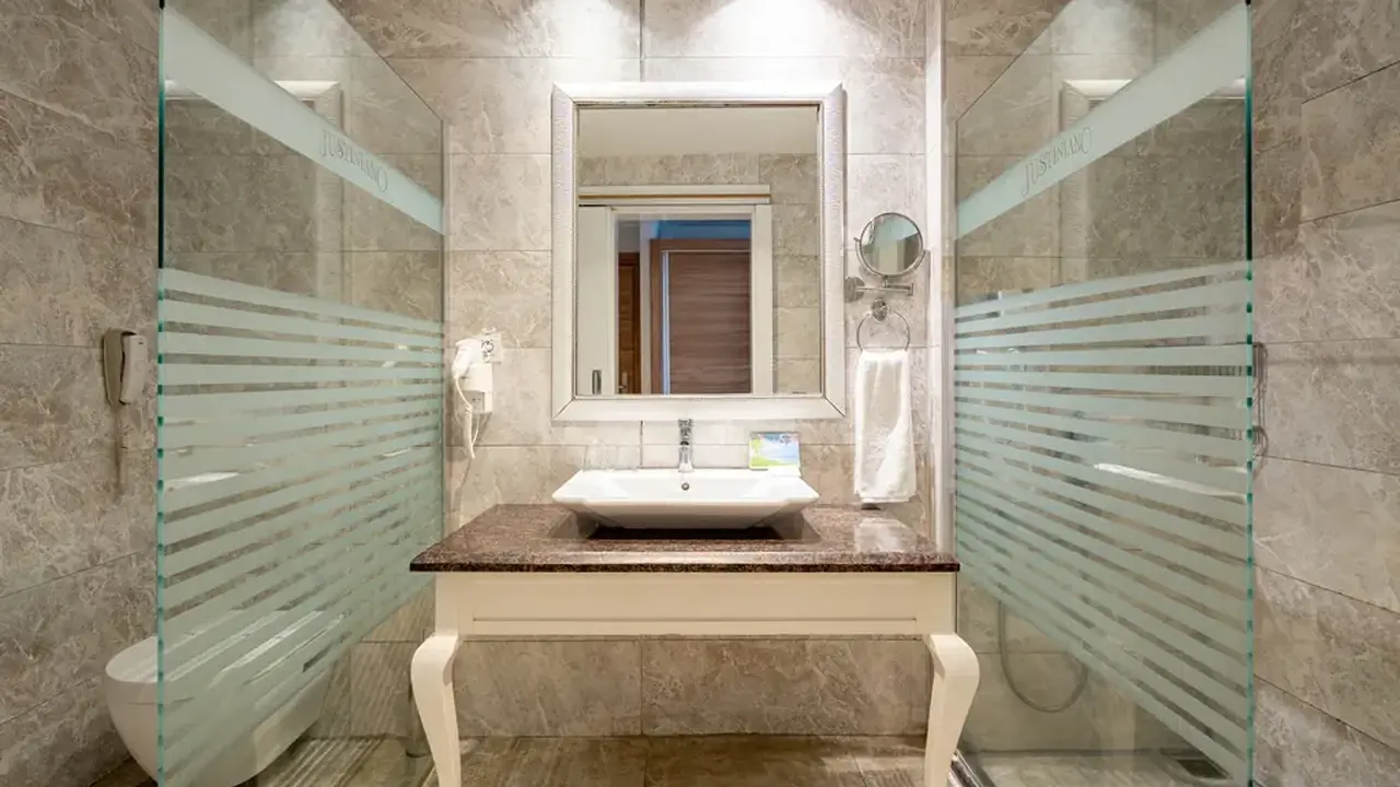 JUSTINIANO DE LUXE RESORT