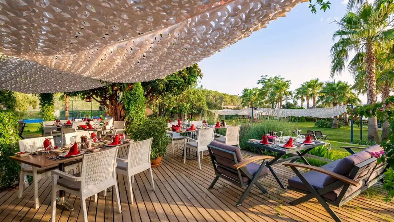 JUSTINIANO DE LUXE RESORT