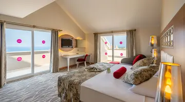 JUSTINIANO DE LUXE RESORT
