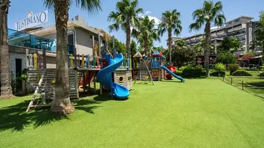 JUSTINIANO DE LUXE RESORT