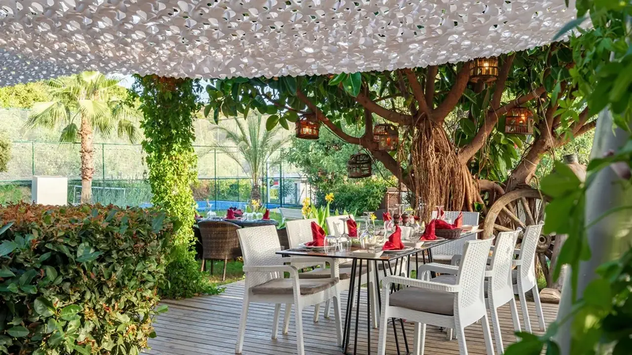 JUSTINIANO DE LUXE RESORT