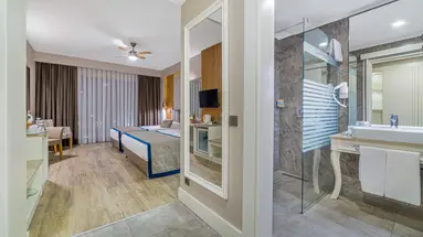 JUSTINIANO DE LUXE RESORT