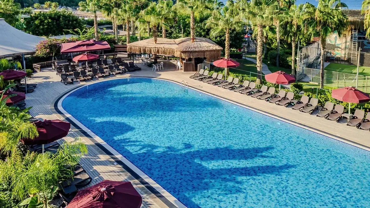 JUSTINIANO DE LUXE RESORT
