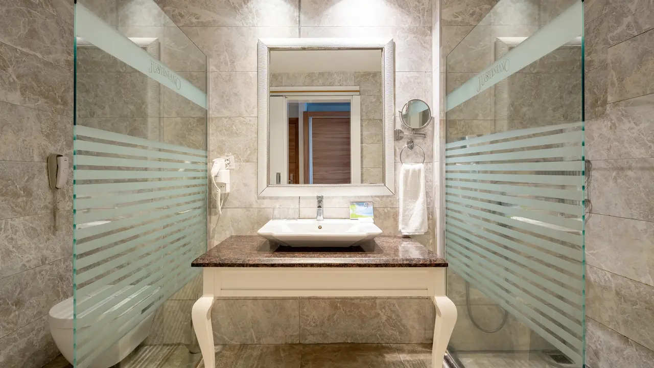 JUSTINIANO DE LUXE RESORT