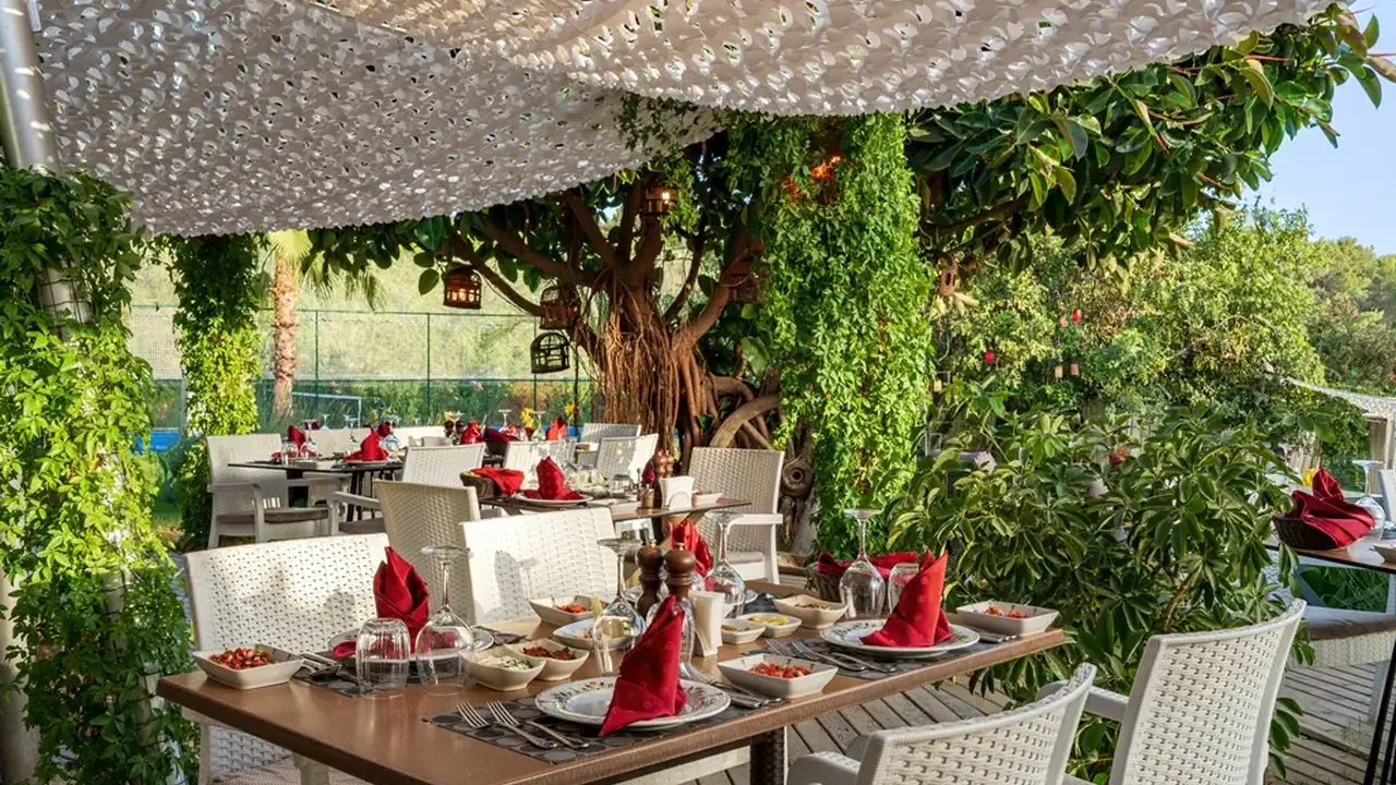 JUSTINIANO DE LUXE RESORT