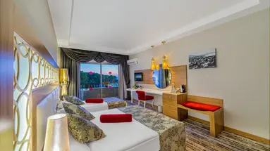 JUSTINIANO DE LUXE RESORT