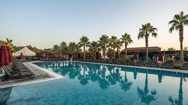 JUSTINIANO DE LUXE RESORT