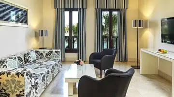 Juweira Boutique