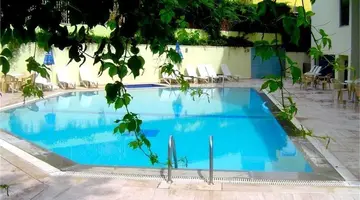 Kaftans Hotel By Rrh&r