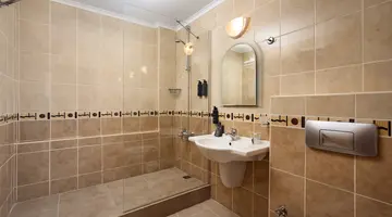 KAILA CITY HOTEL