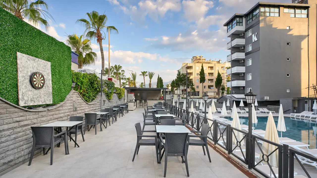 KAILA KRIZANTEM HOTEL