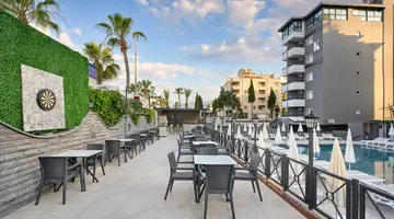 KAILA KRIZANTEM HOTEL