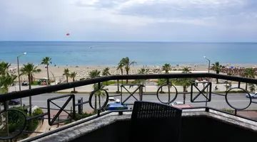 KAILA KRIZANTEM HOTEL